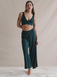 Woman wearing green Tender Pants and matching top — MYFASHIONFRUIT