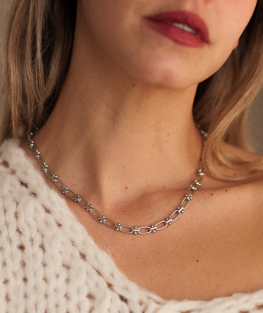 Evelyn Neckchain