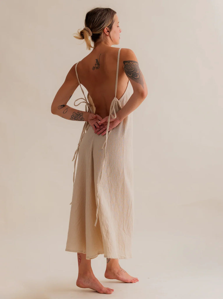 Violet Dress — Backless beige linen dress on model — MYFASHIONFRUIT
