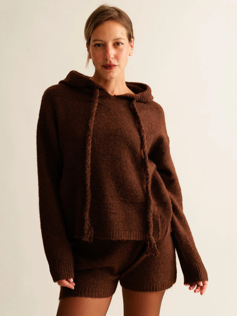 Myrtille Sweater — Brown knit set on model — MYFASHIONFRUIT