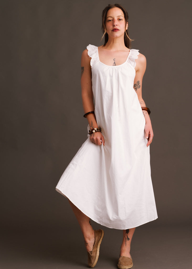 Zouzou Dress — White cotton dress on model — MYFASHIONFRUIT