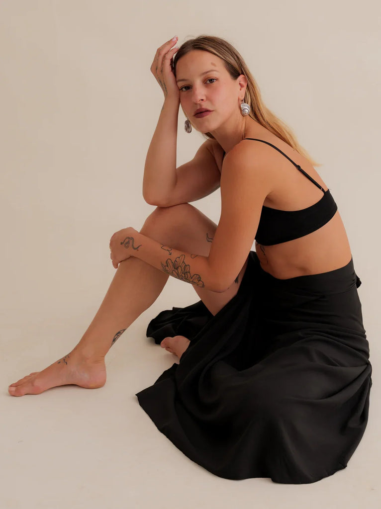 Alanis Noir Skirt — Black satin skirt on model — MYFASHIONFRUIT