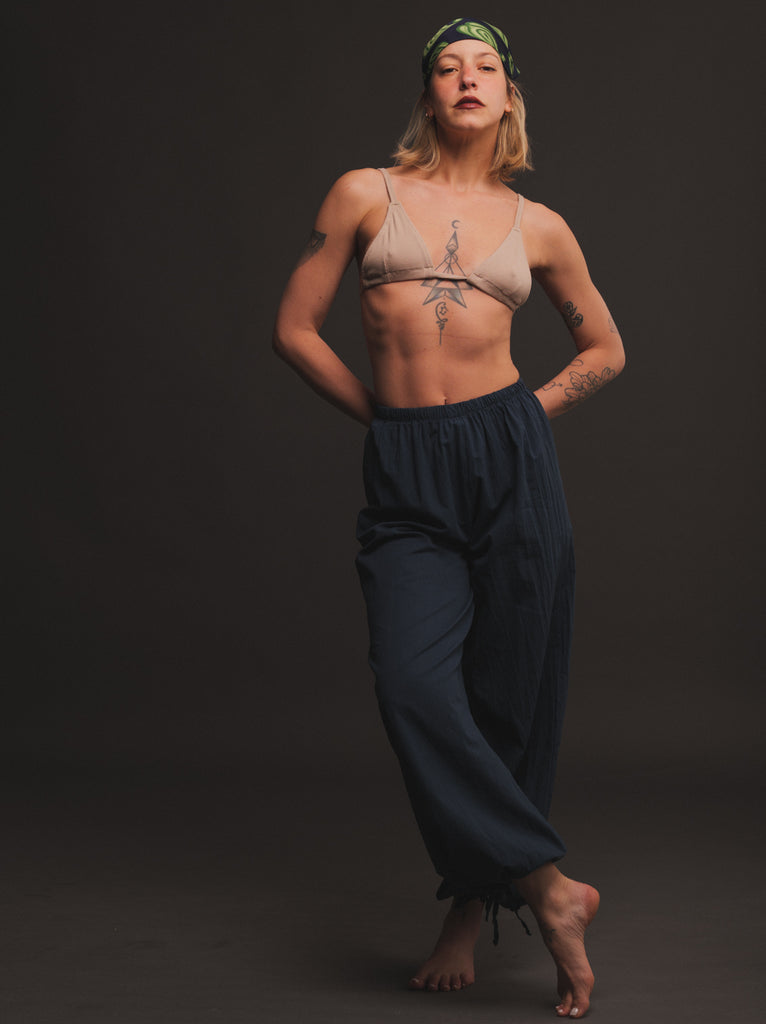 Almyra Pants — Navy crinkled cotton pants on model — MYFASHIONFRUIT