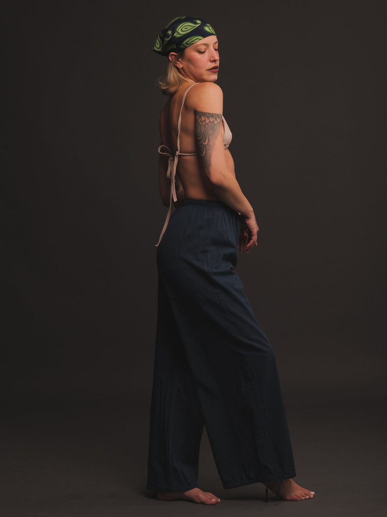 Almyra Pants — Navy linen pants on model — MYFASHIONFRUIT