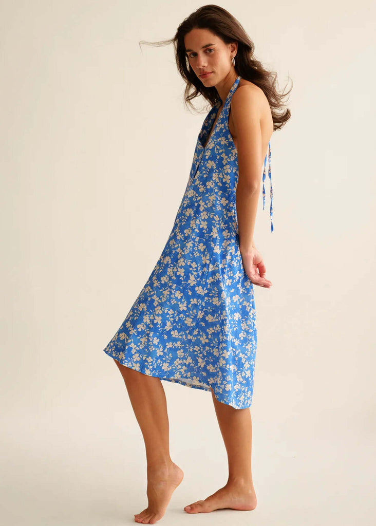 Zahara Dress — Blue floral midi dress on model — MYFASHIONFRUIT