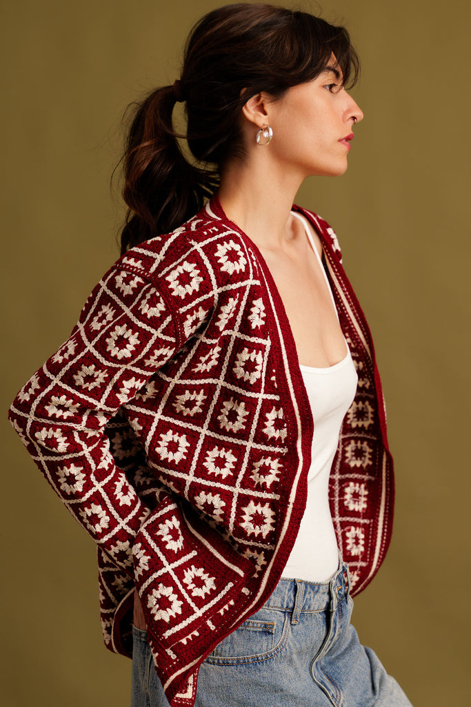 Suzon Cardigan — Red and white crochet on model — MYFASHIONFRUIT