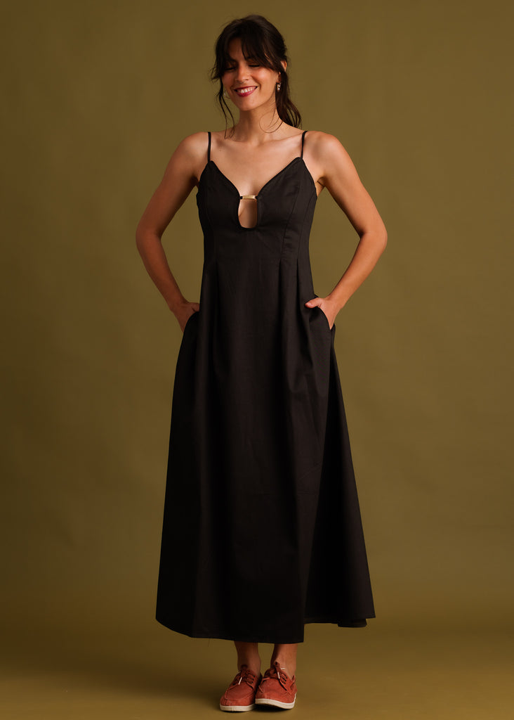 Erin Dress — Black midi dress on model — MYFASHIONFRUIT
