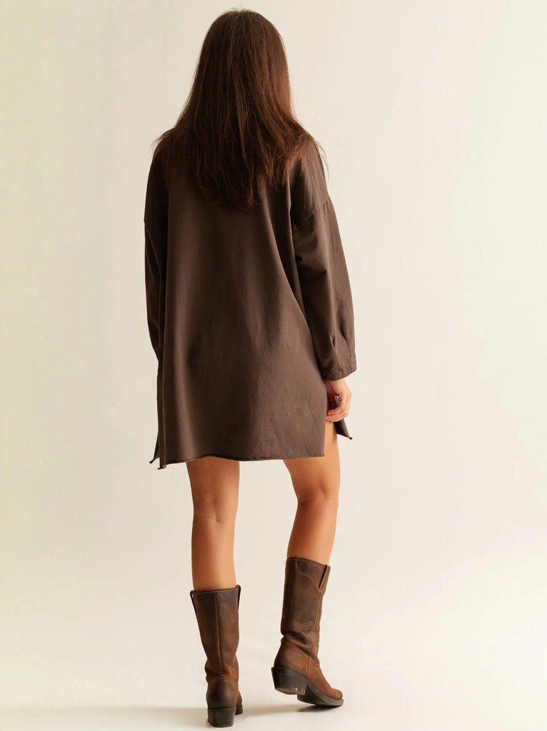 Mo Longline Top — Brown top on model with boots — MYFASHIONFRUIT