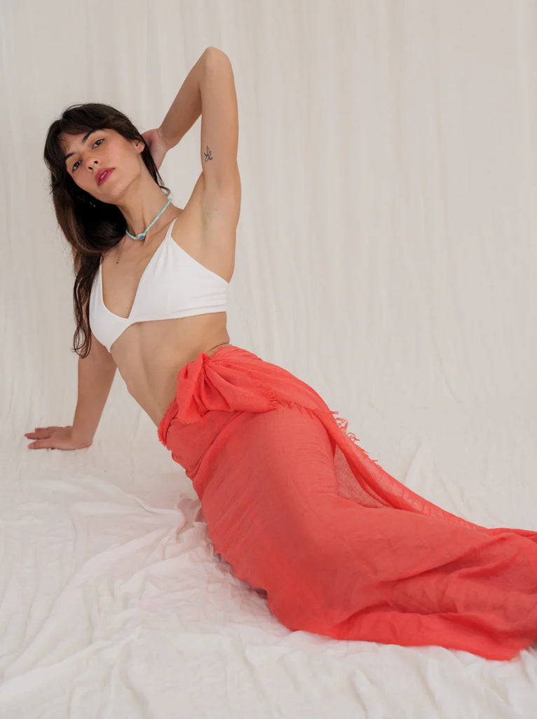 Ezra Sarong