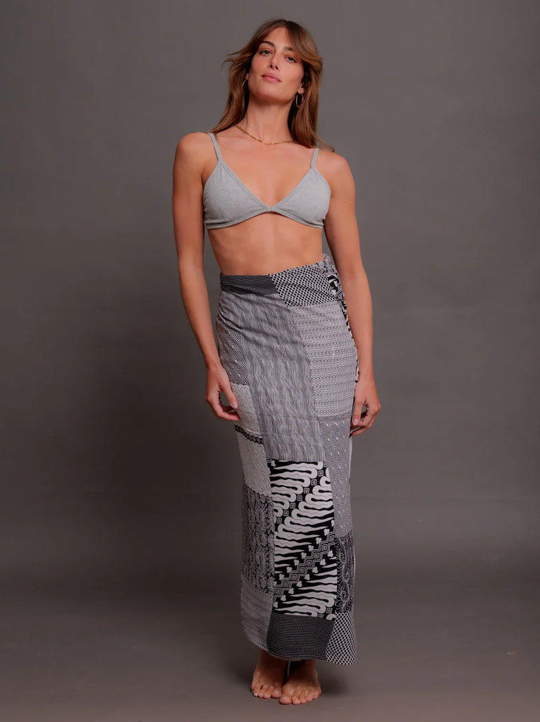 Audrey Sarong