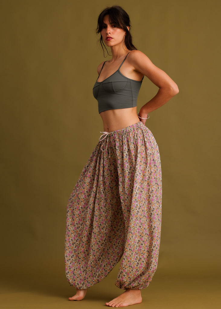 Callie Pants — Floral harem pants on model — MYFASHIONFRUIT