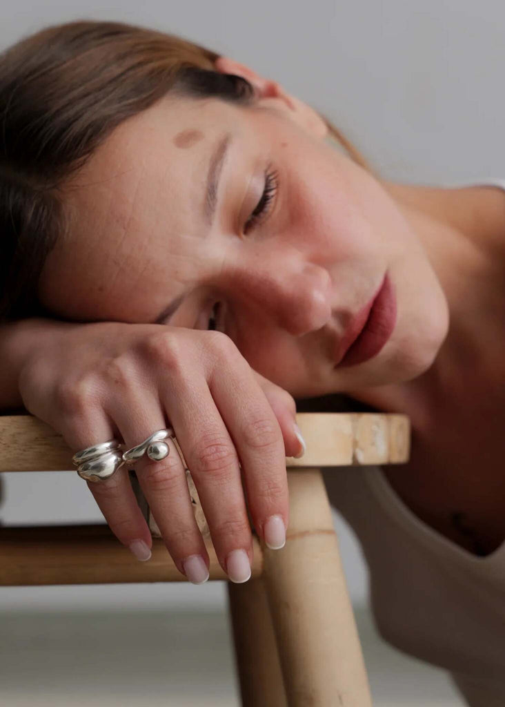 Odessa Pinky Ring — Silver rings on model's hand — MYFASHIONFRUIT