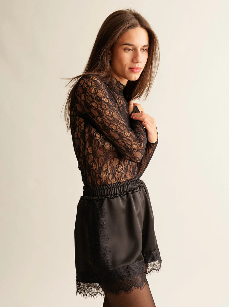 Marcia Shorts — Black lace top and shorts on model — MYFASHIONFRUIT