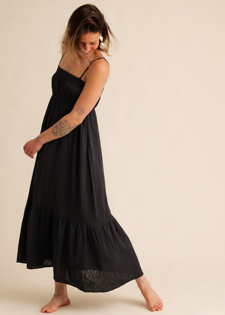 Oriane Dress — Black maxi dress on model — MYFASHIONFRUIT