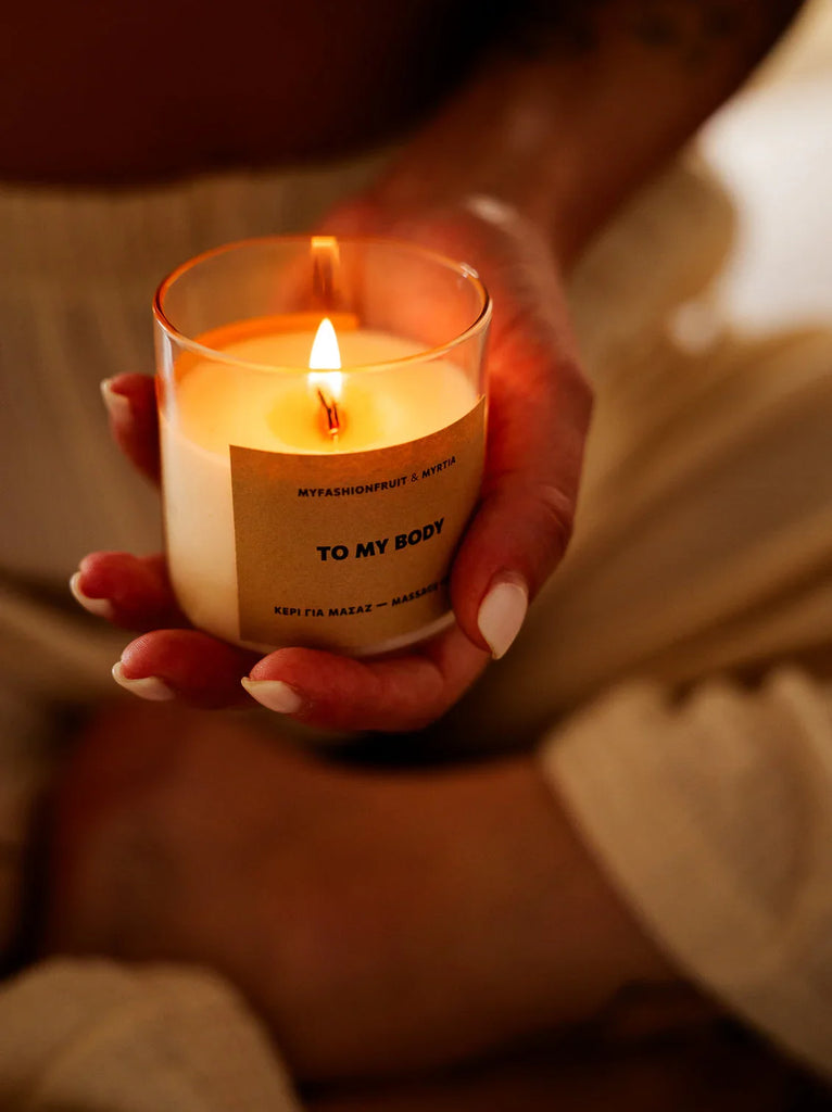 Massage Candle — Candle held in hand, detail — MYFASHIONFRUIT
