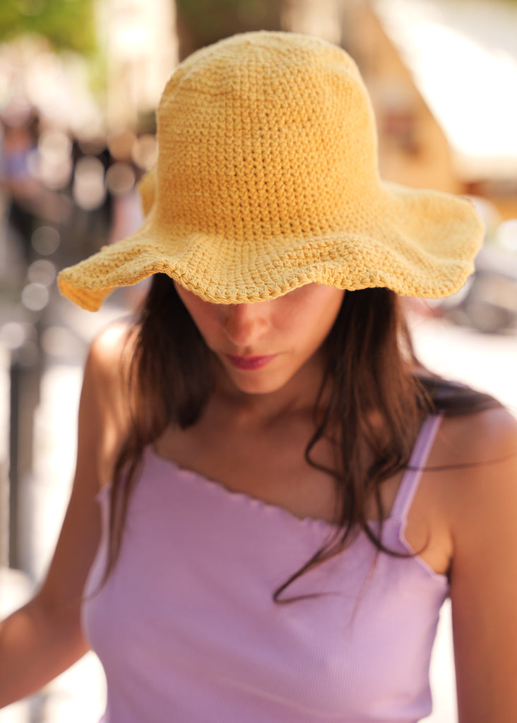 Mikki Hat