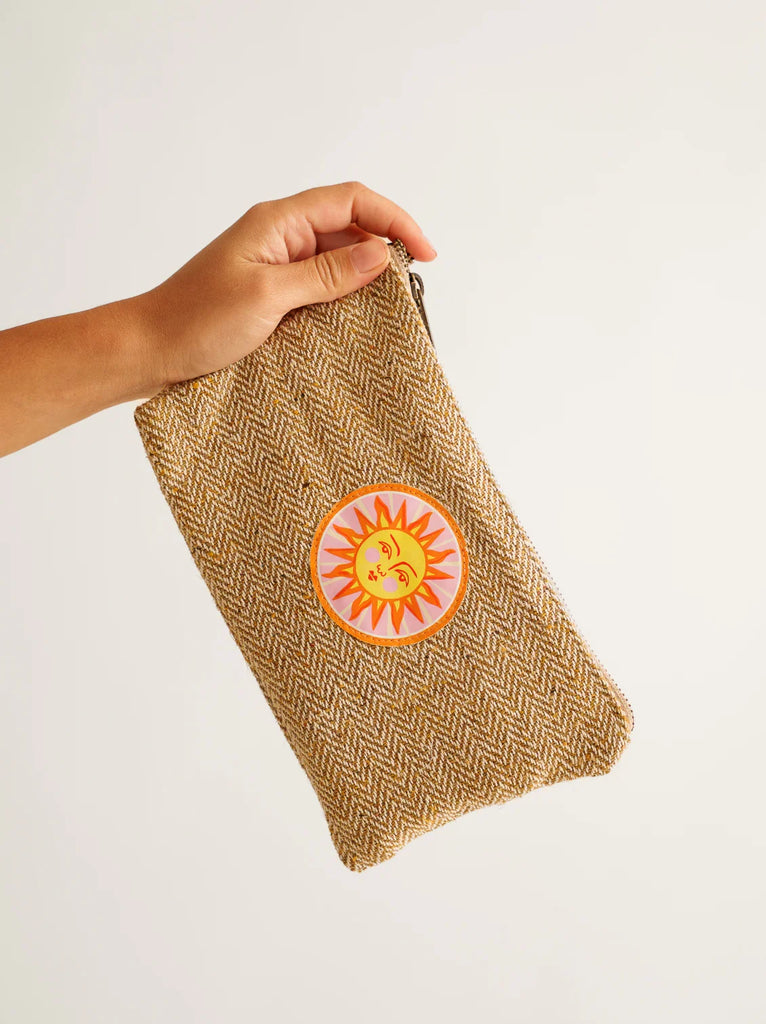 Sun Necessaire — Herringbone pouch with sun patch detail — MYFASHIONFRUIT