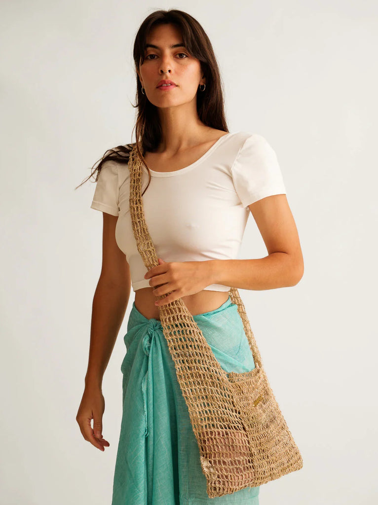 Uttara Shoulder Bag — Jute net bag on model — MYFASHIONFRUIT