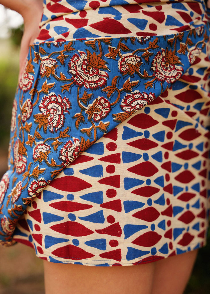 Naia Double-sided Skirt — detail of fabric, red and blue print — MYFASHIONFRUIT