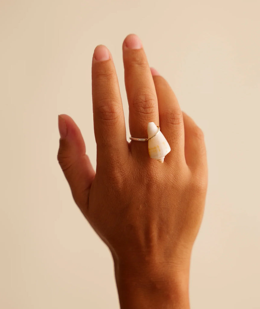 Naiad Ring — Seashell ring on model — MYFASHIONFRUIT