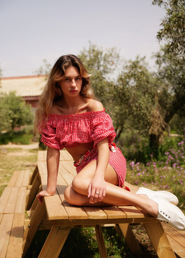 Naia Double-sided Skirt — Red gingham set on model — MYFASHIONFRUIT