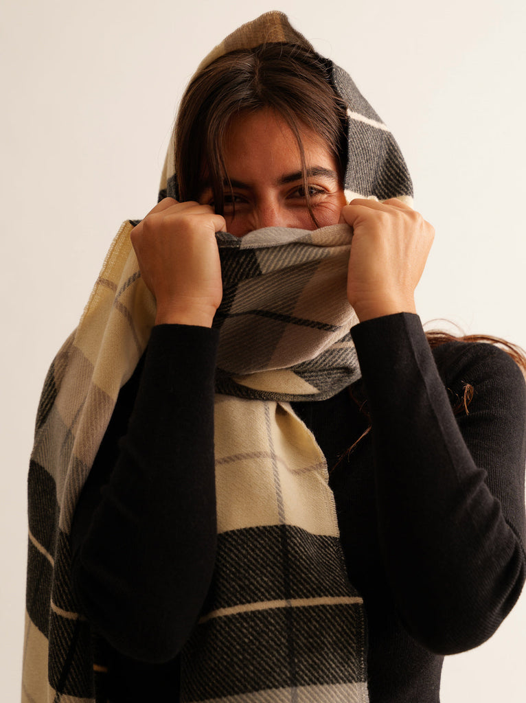 Fabiola Scarf