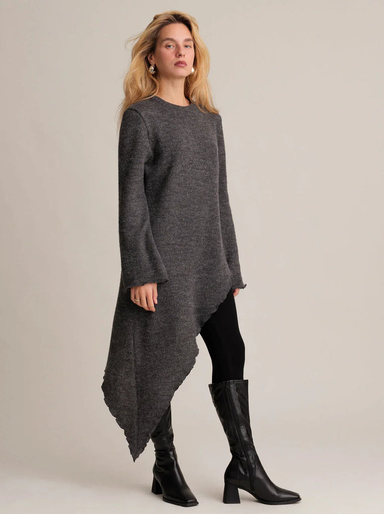 Nahara Jumper — Gray wool on model with boots — MYFASHIONFRUIT