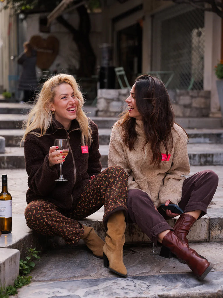 Alyeska Fleece — Two models in fleece jackets and boots — MYFASHIONFRUIT