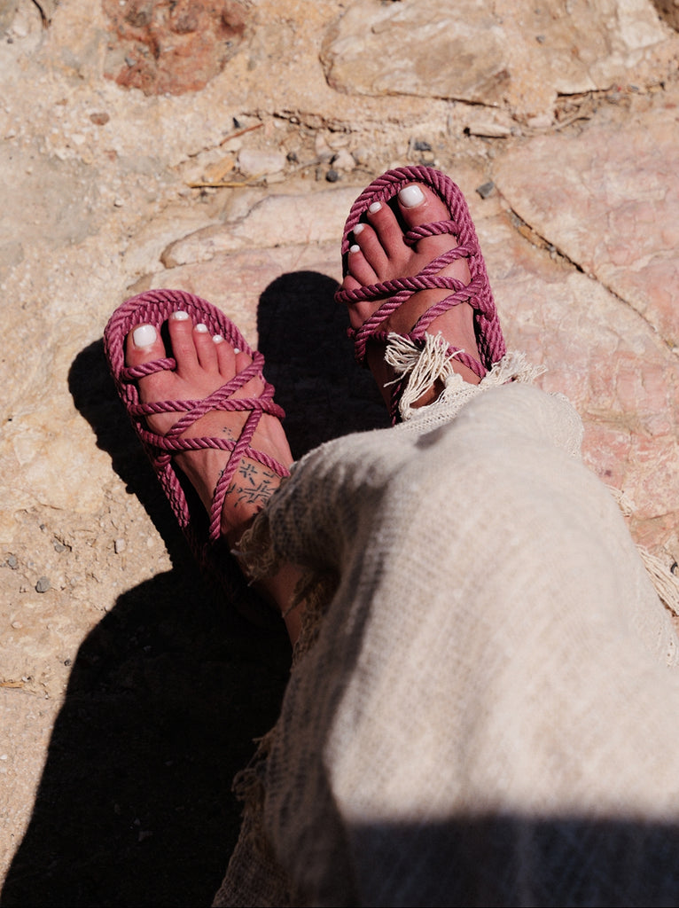 Toe Joe Fuchsia Sandals