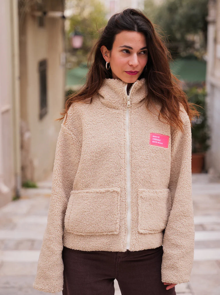 Alyeska Fleece — Beige sherpa fleece jacket on model — MYFASHIONFRUIT