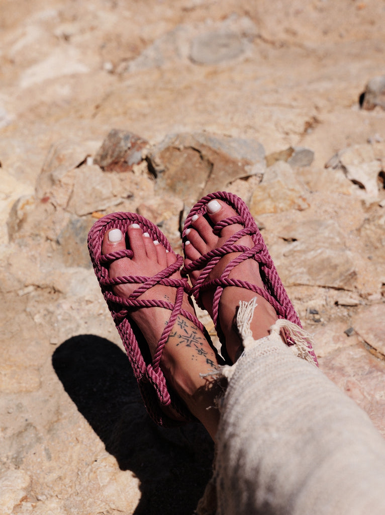 Toe Joe Fuchsia Sandals