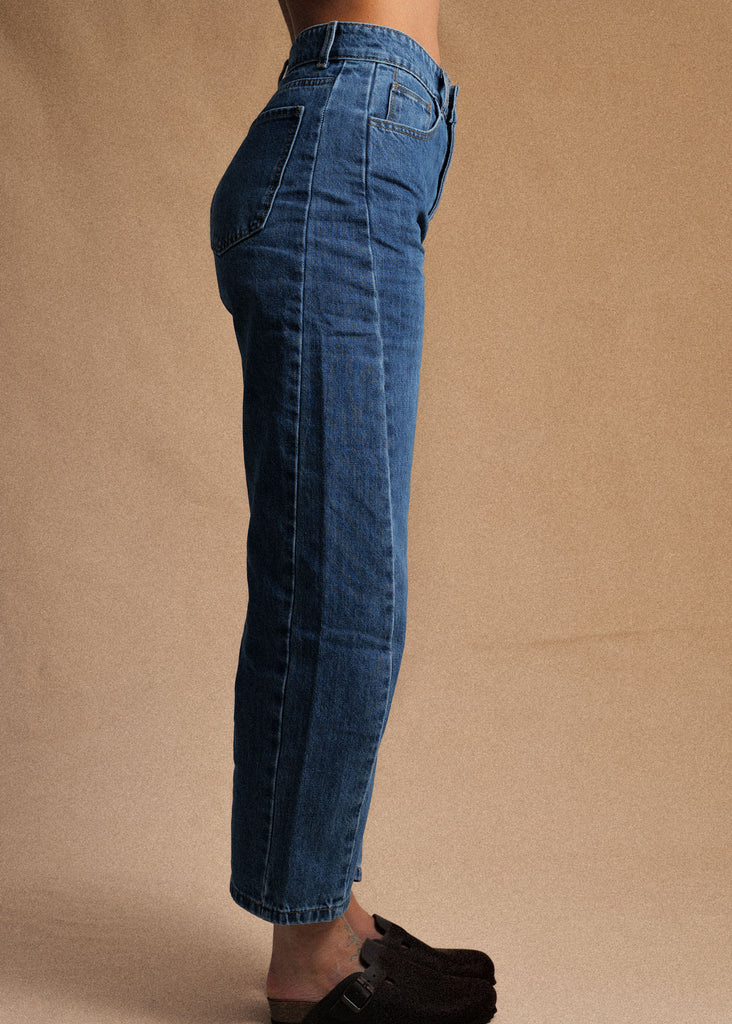 Dona Jeans