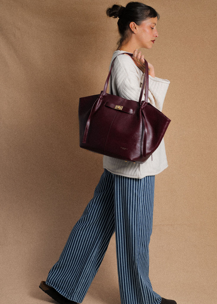 Lyon Tote Bag