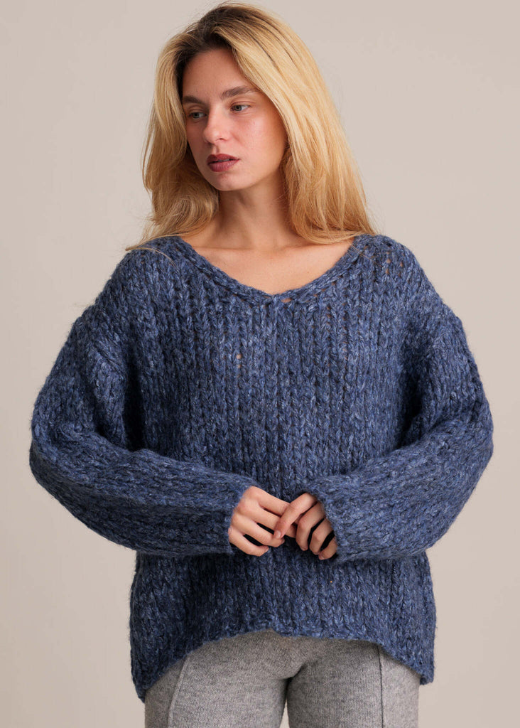 Meghan Jumper — Blue knit sweater on model — MYFASHIONFRUIT