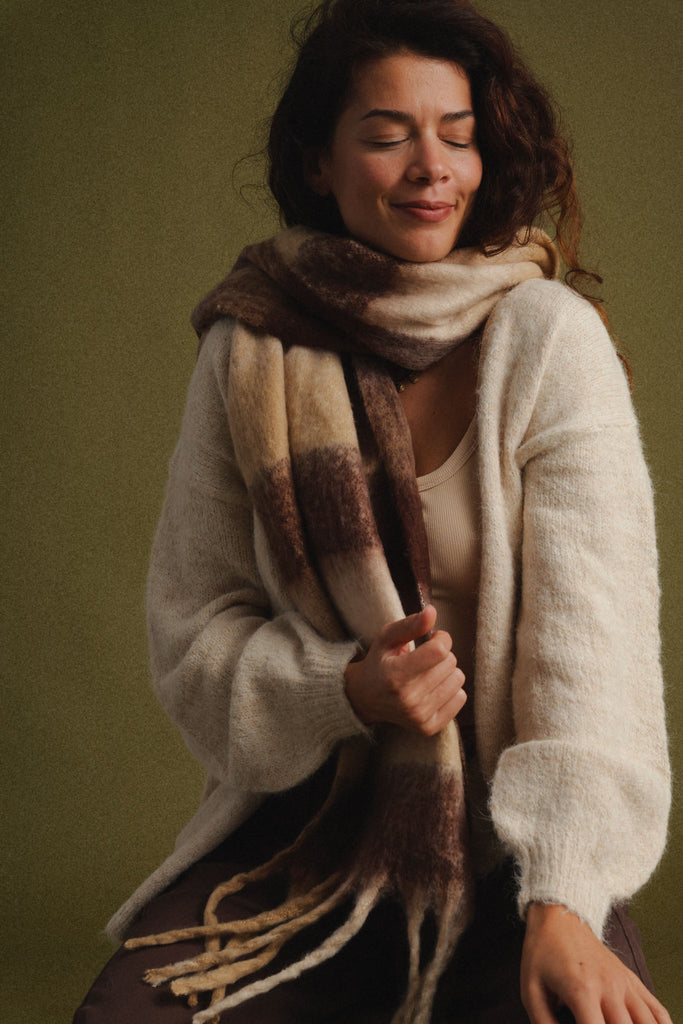 Nastalya Scarf