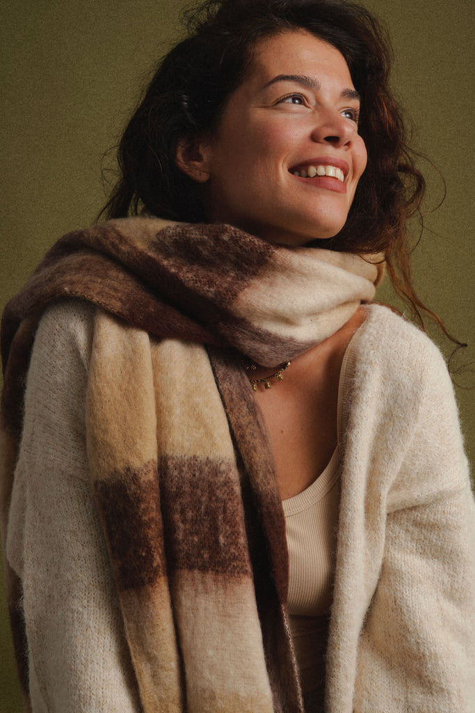 Nastalya Scarf