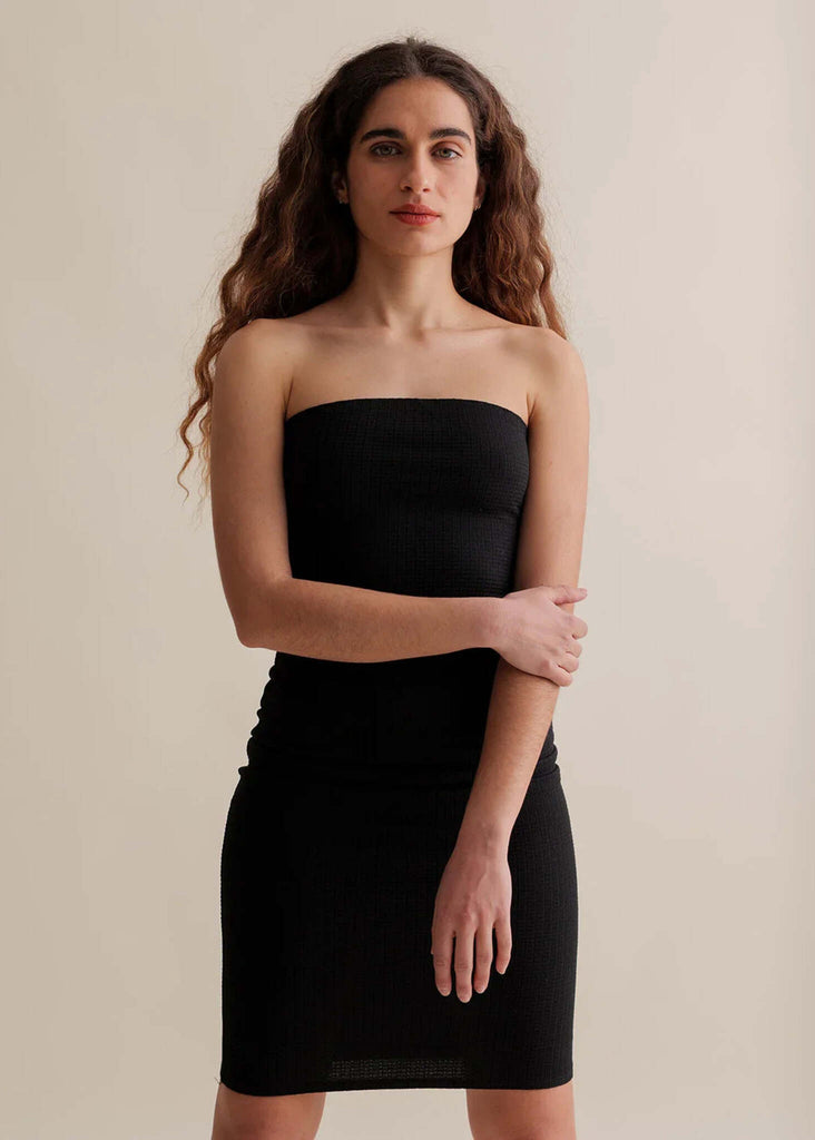 Leone Dress — Black strapless mini dress on model — MYFASHIONFRUIT