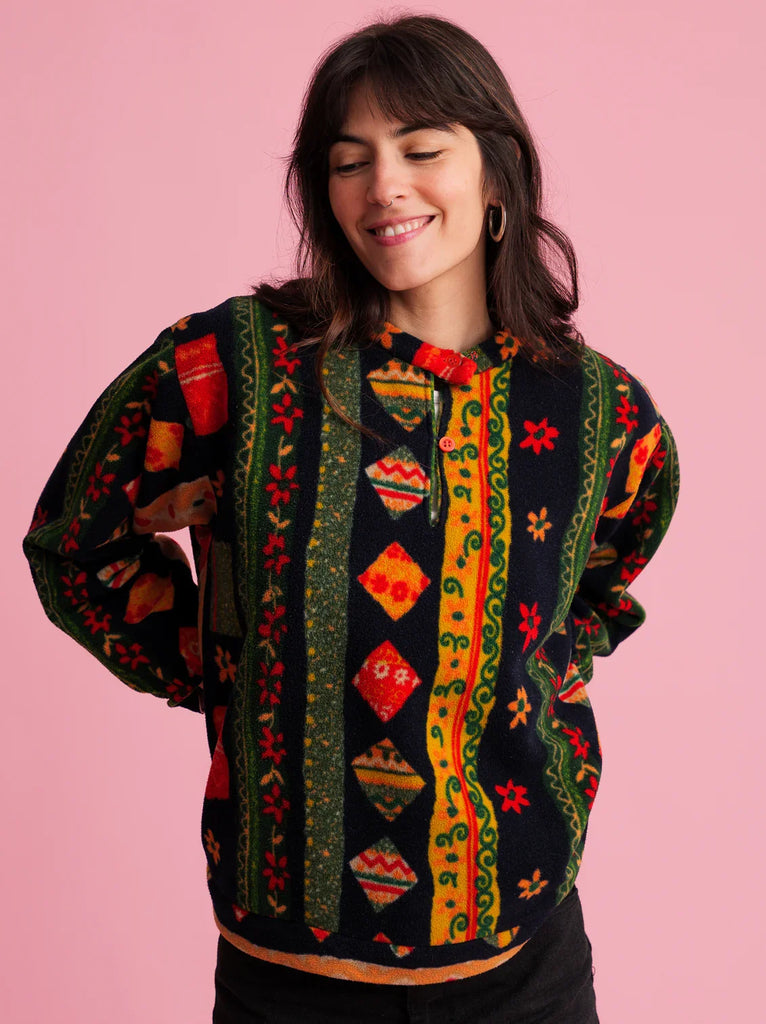 Vintage Fleece Sweatshirt — on model, bold print fleece — MYFASHIONFRUIT