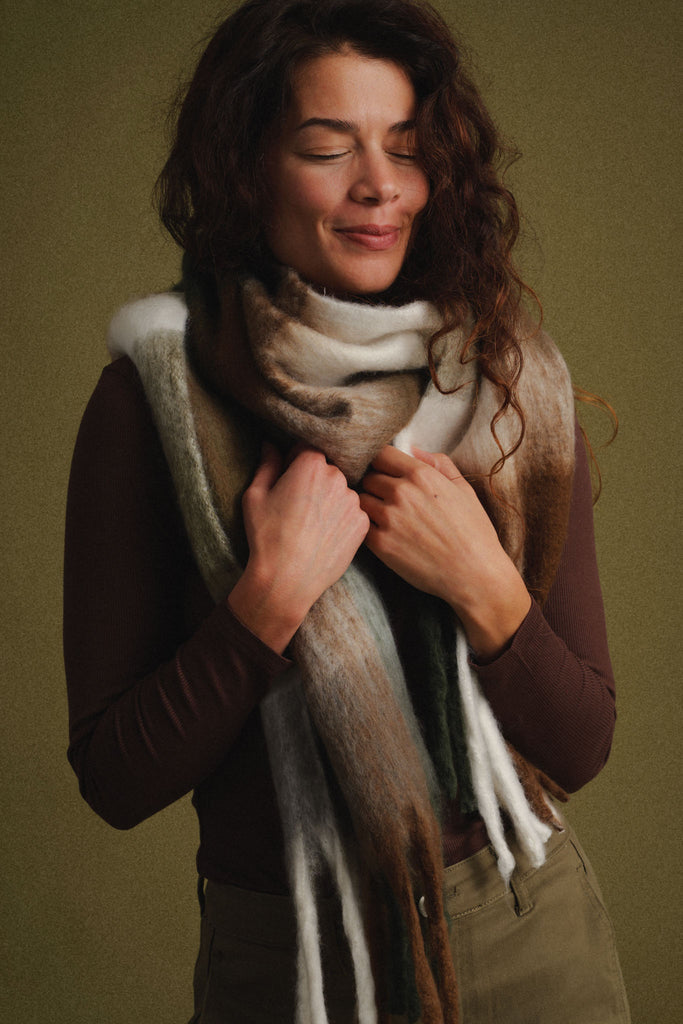 Nastalya Scarf