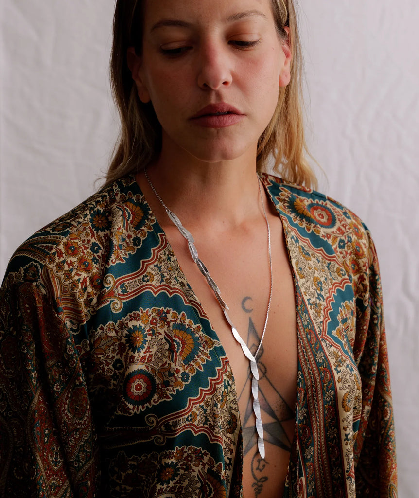 Edyth Necklace — Silver long leaf necklace on model — MYFASHIONFRUIT