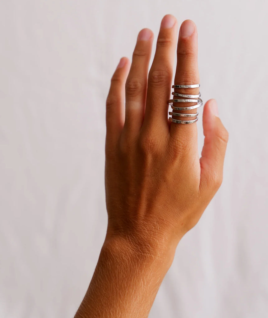 Wrap Up Ring — Silver rings on finger, detail — MYFASHIONFRUIT