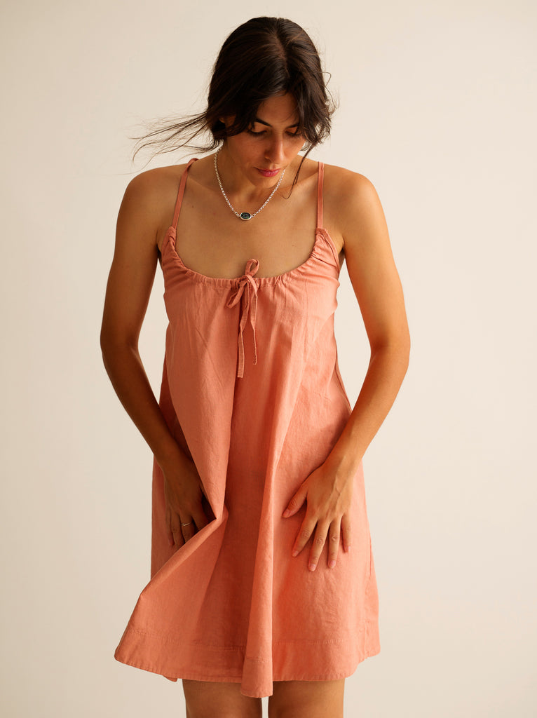 Mae Dress — peach linen on model — MYFASHIONFRUIT