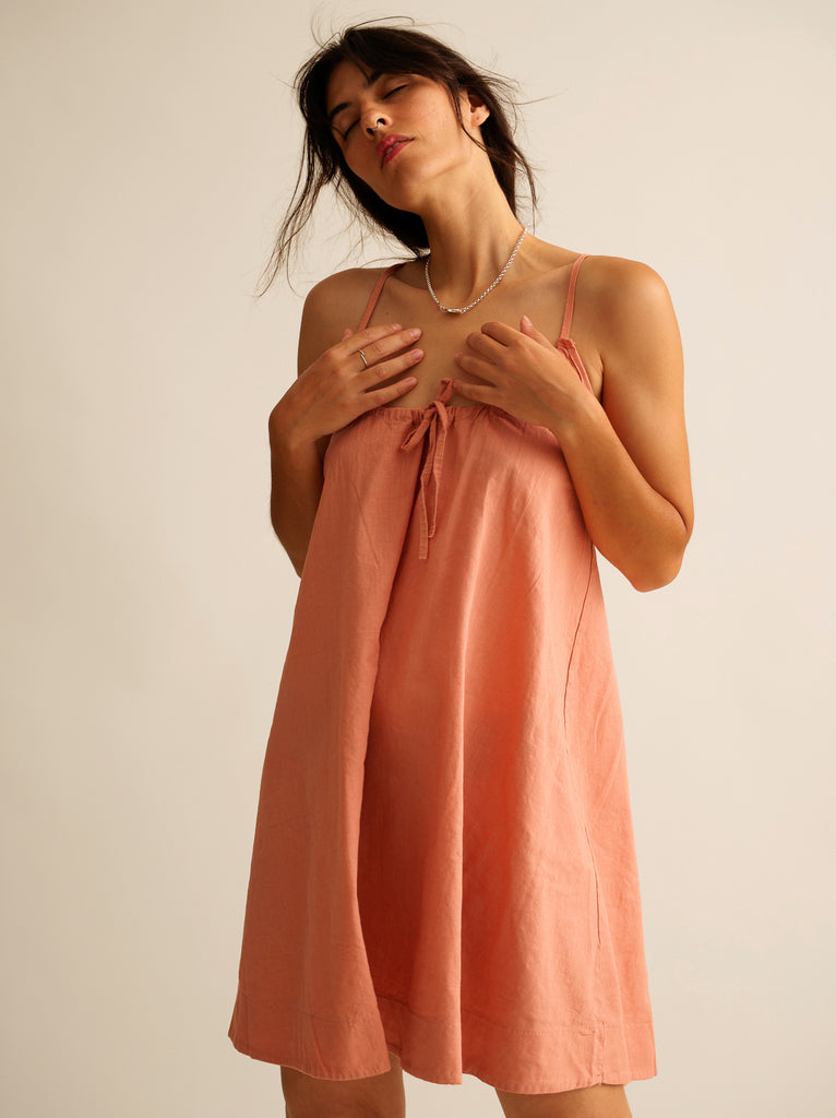 Mae Dress — peach linen on model — MYFASHIONFRUIT
