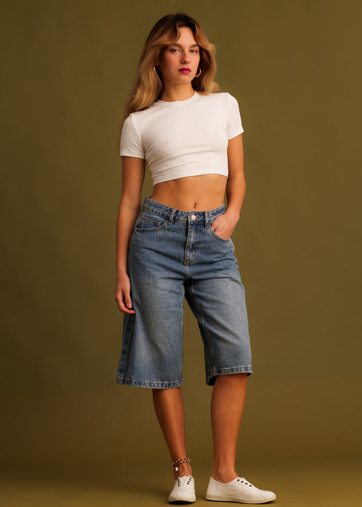 Ricki Bermuda — Blue denim shorts on model — MYFASHIONFRUIT