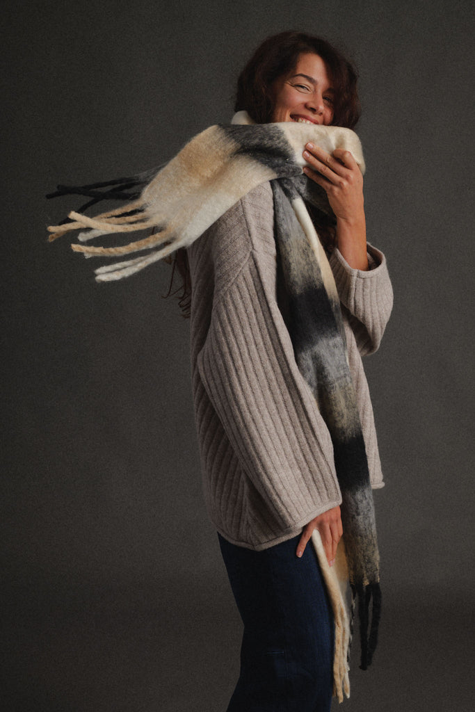 Nastalya Scarf