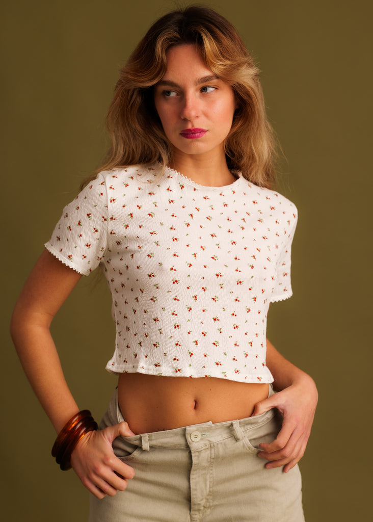 Sofie T-Shirt — Floral tee on model — MYFASHIONFRUIT