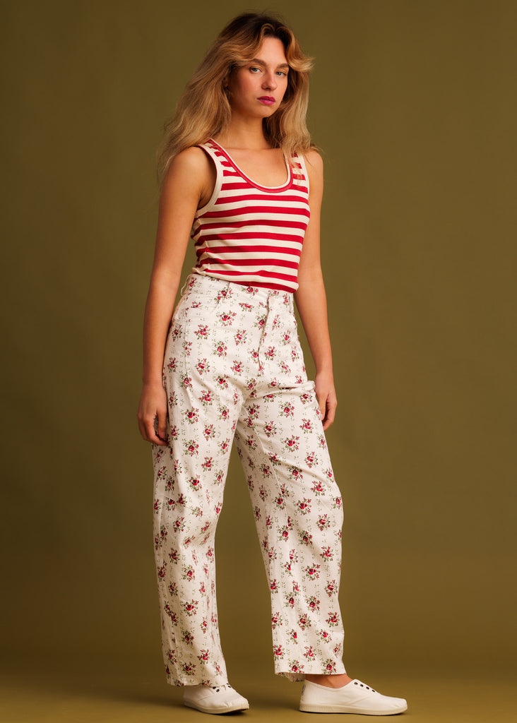 April Jeans — White floral pants on model — MYFASHIONFRUIT