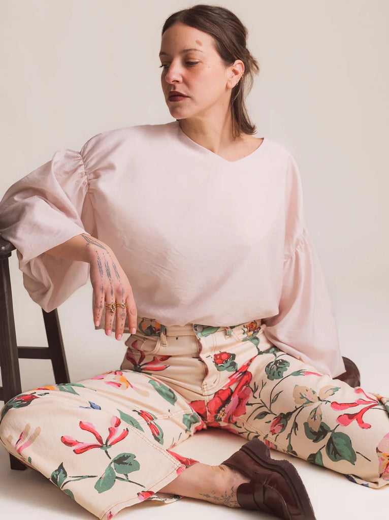 Malu Top — Light pink blouse with balloon sleeves on model — MYFASHIONFRUIT