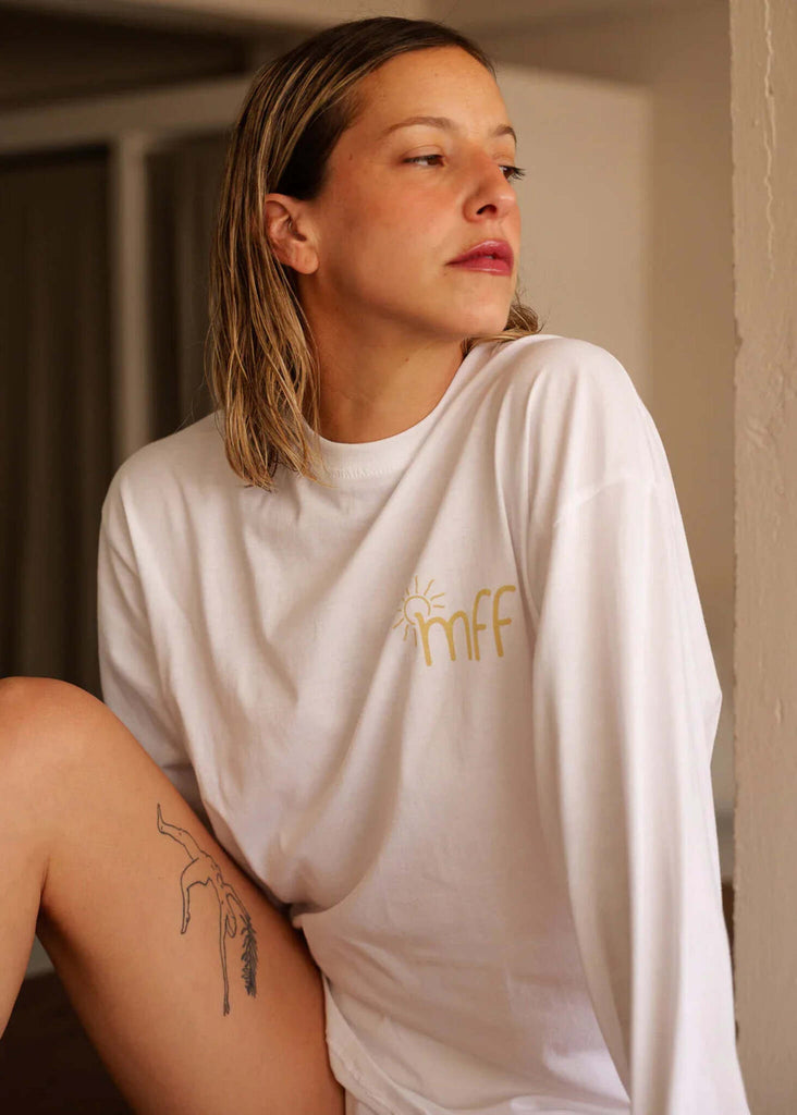 Mff Barefoot Unisex Longsleeve — White on model — MYFASHIONFRUIT