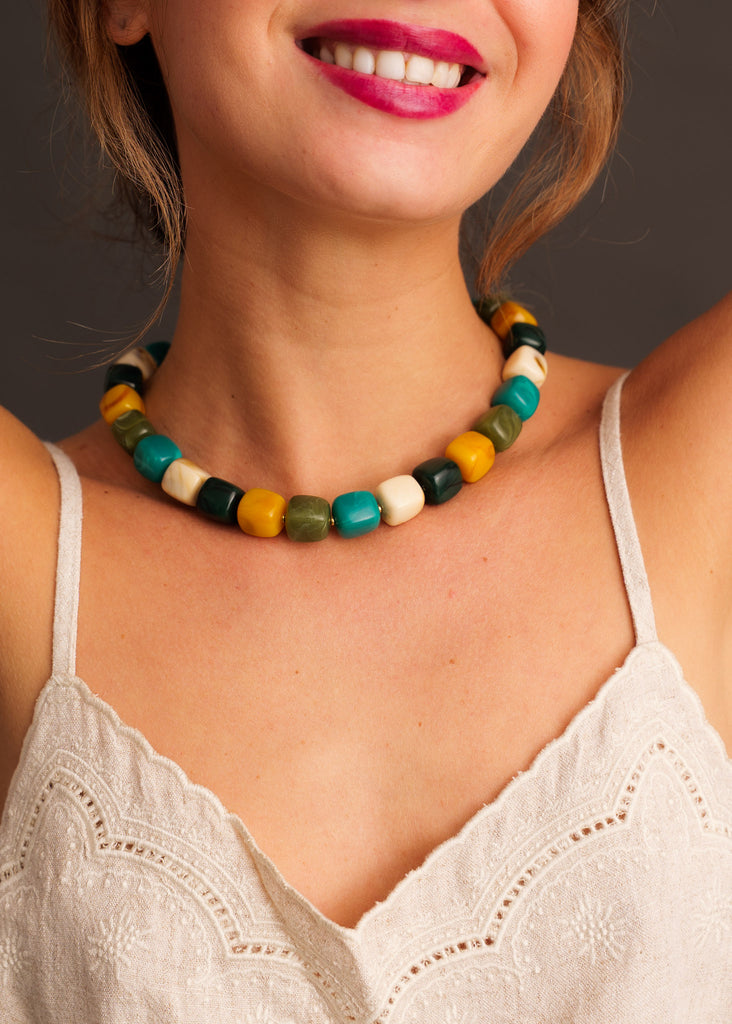Nia Necklace — Colorful beaded necklace on model — MYFASHIONFRUIT